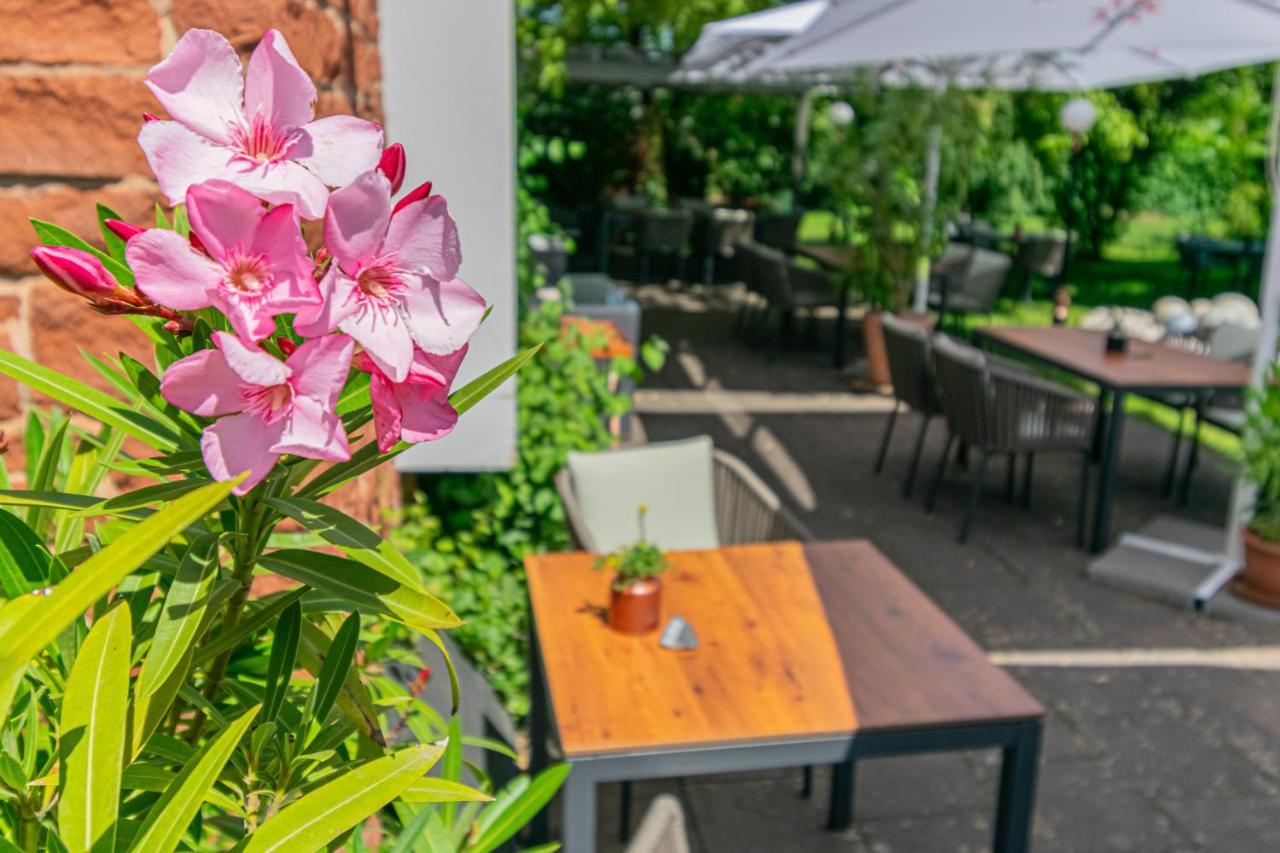 Weinhotel Ayler Kupp Exterior photo