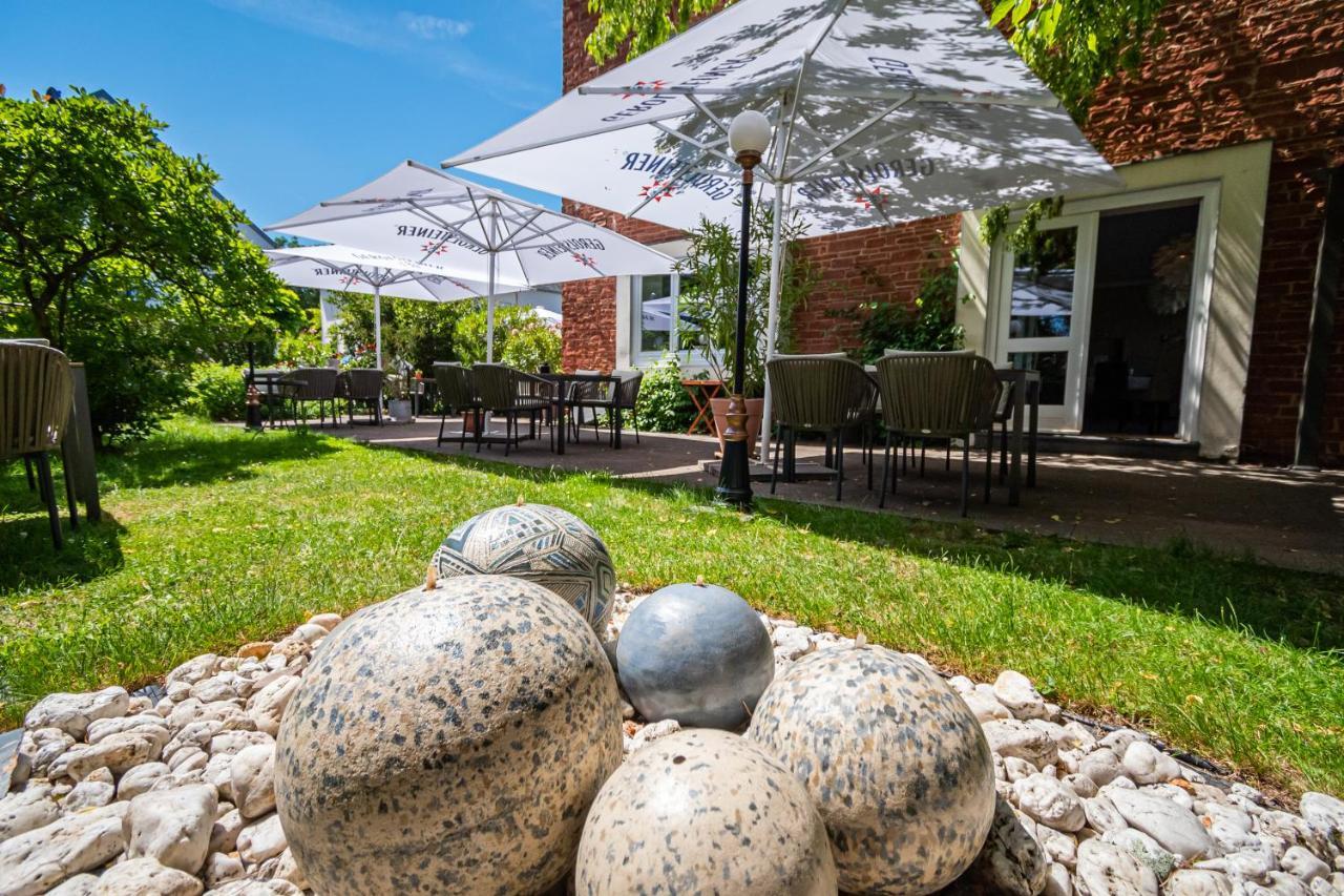 Weinhotel Ayler Kupp Exterior photo