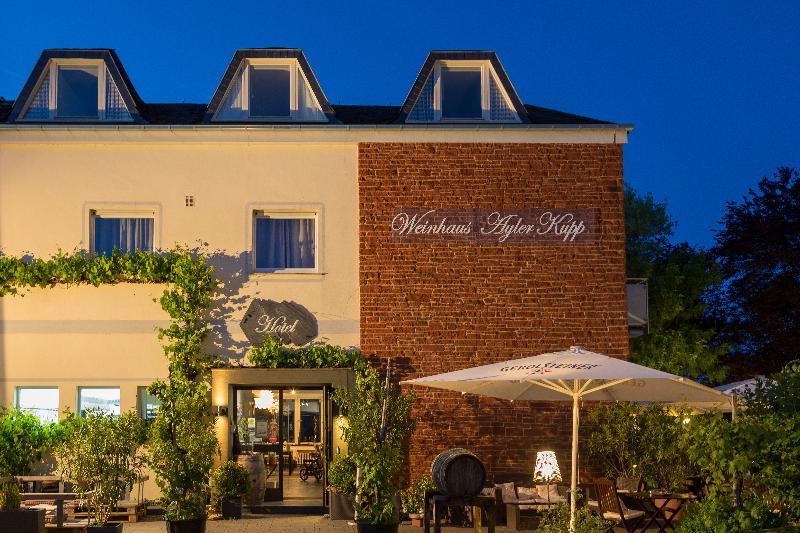Weinhotel Ayler Kupp Exterior photo